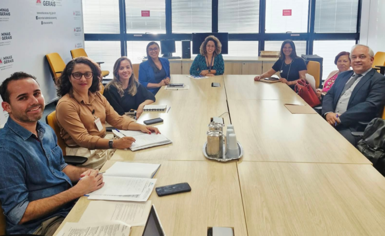 SINDESPE-MG avança na mesa de negociação – Reunião com  a SEE/MG e SEPLAG/MG